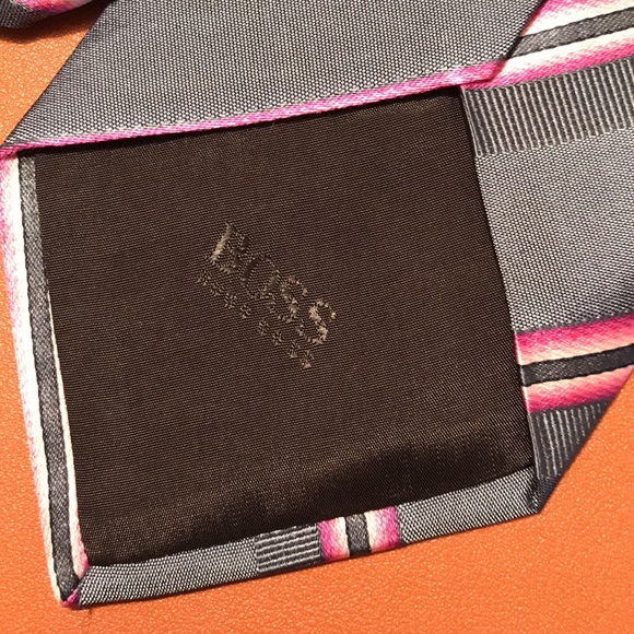 Boss tie - Picture 4 of 10